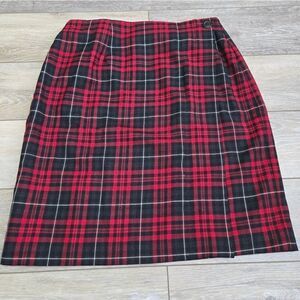 Charter Club wool plaid skirt high waisted red gray black white   med 8 to 10